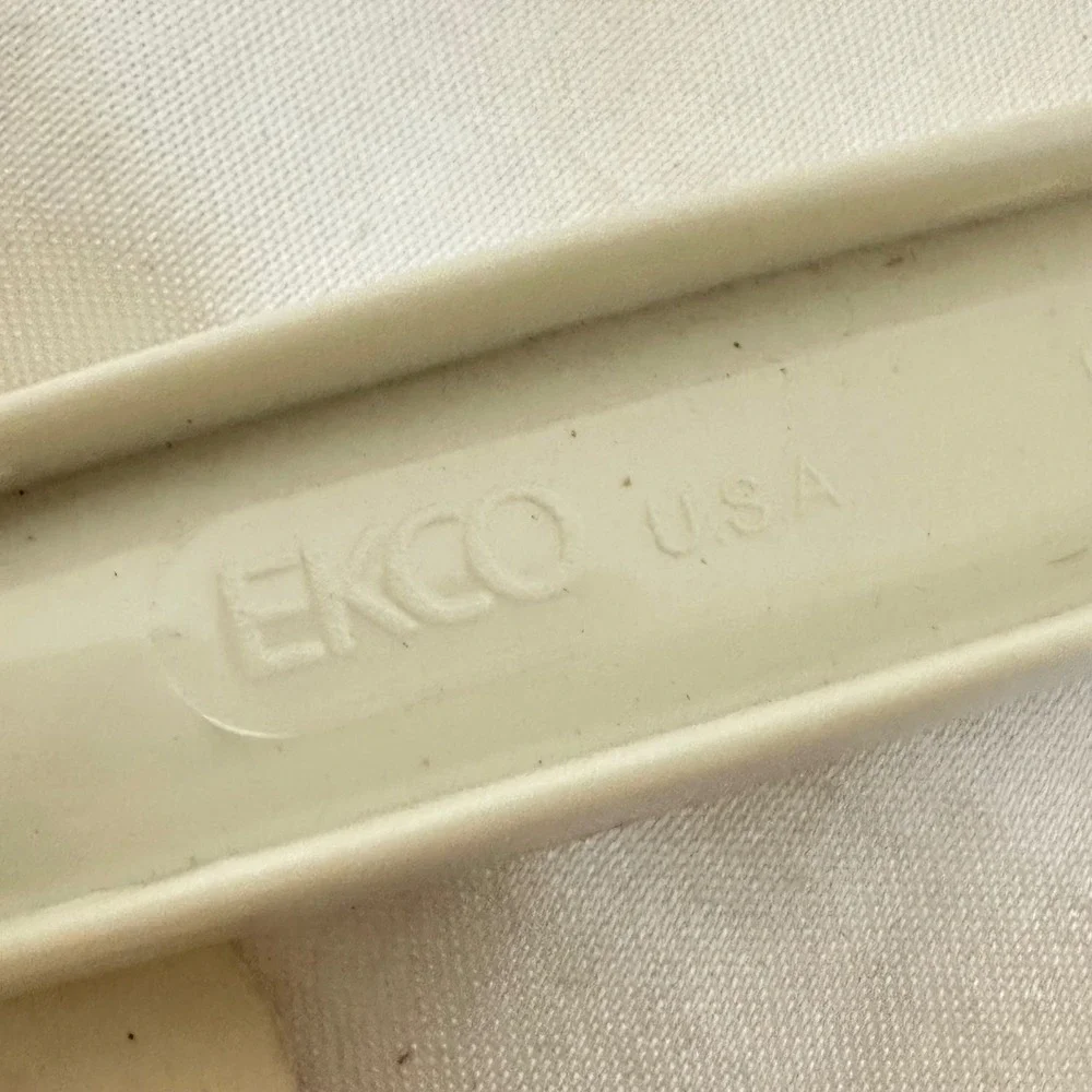 EKCO‎ Slotted Spoon White NEW Vintage 1986 Nylon Spectrum Made in USA